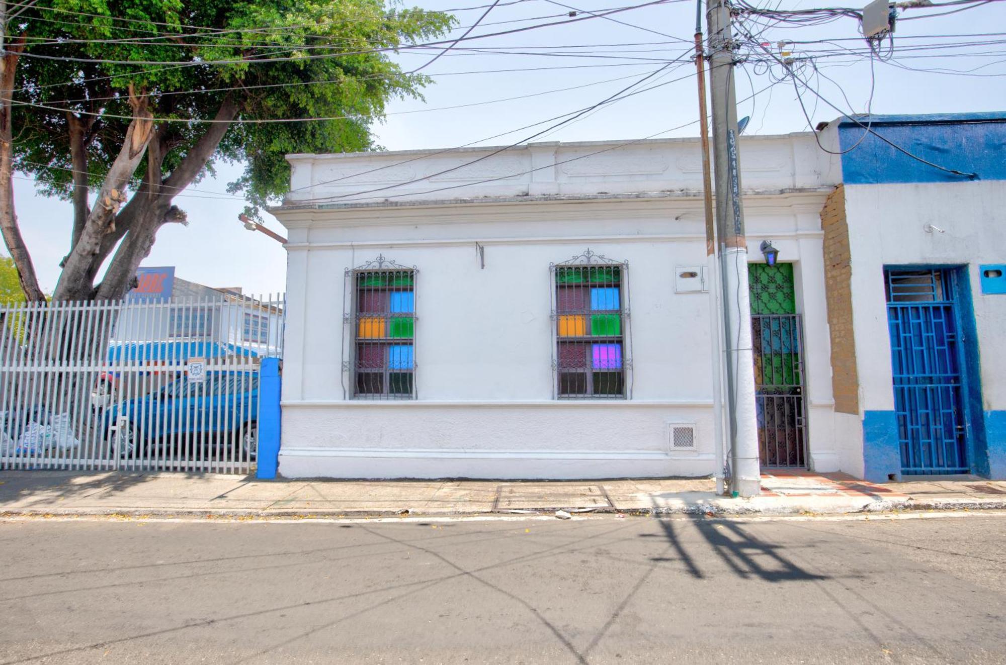 Casa Blanca San Antonio Hostal Boutique Cali Exterior photo
