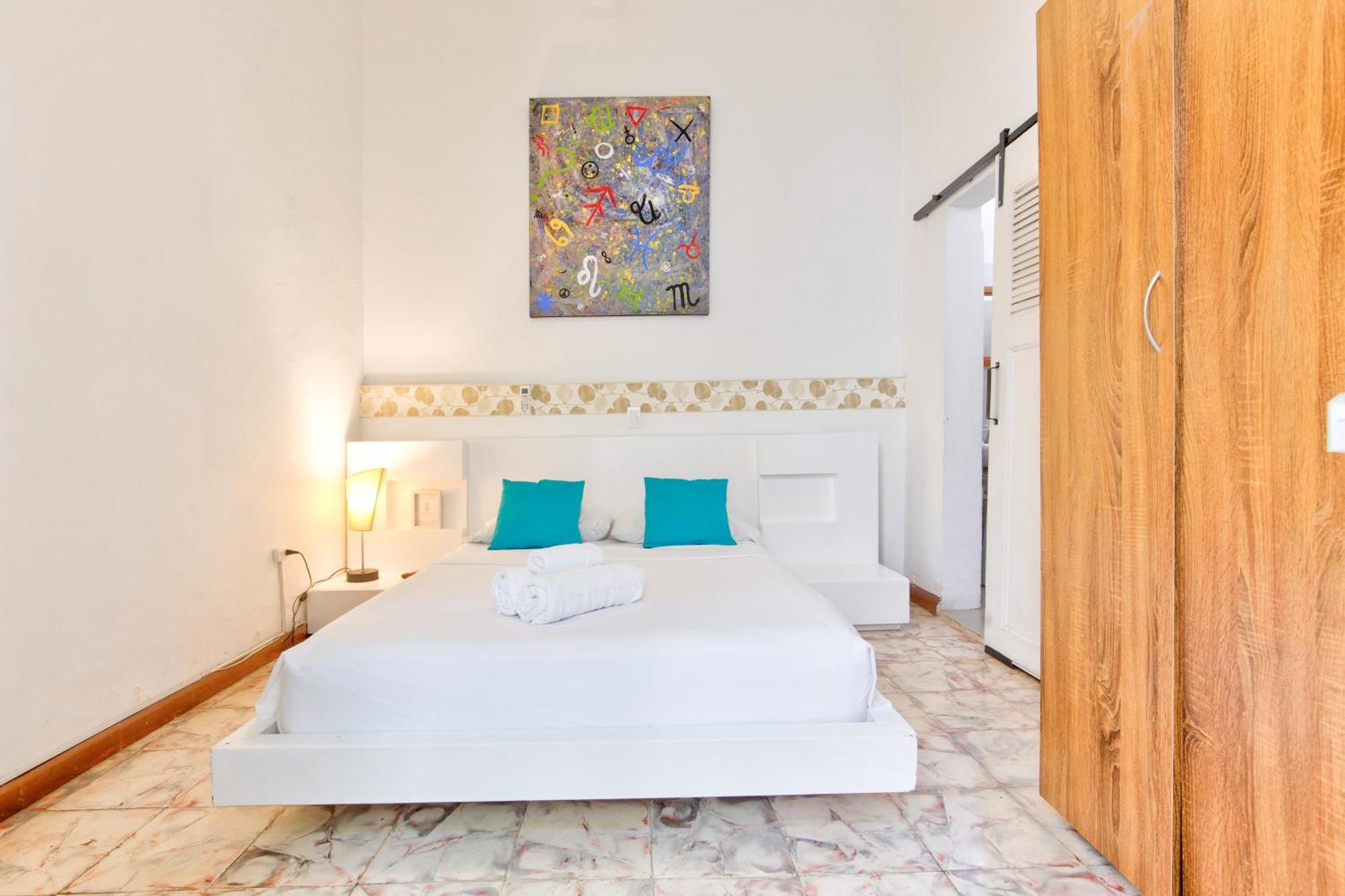 Casa Blanca San Antonio Hostal Boutique Cali Exterior photo
