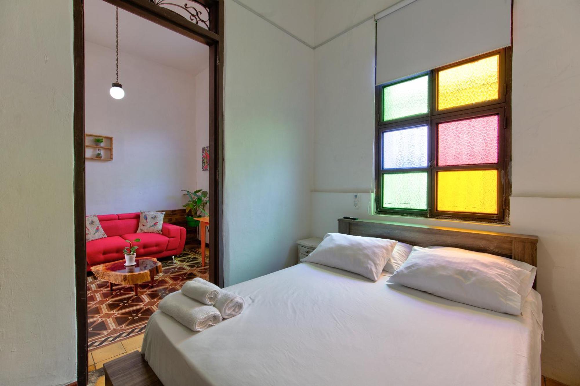 Casa Blanca San Antonio Hostal Boutique Cali Exterior photo